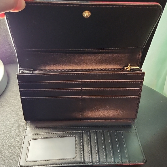 Red and Black Gothic Wallet - Picture 2 of 3